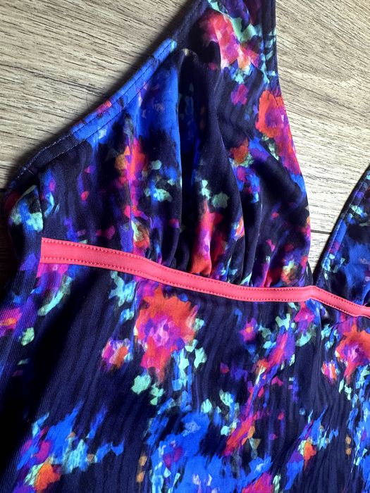 Tankini nowe kolorowe miękkie L