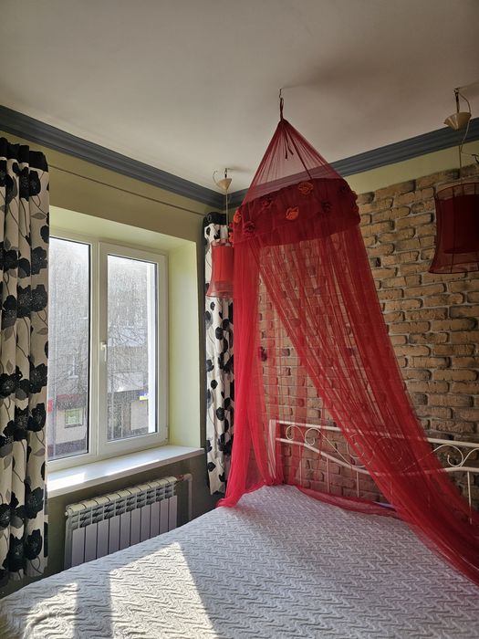 Сдам 2к квартиру в центре люкс класса