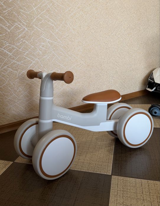 Біговел Bambi 7 д. (M 5857-13)