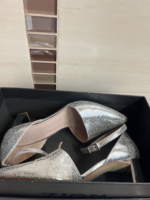 Czółenka srebrne r.38 ZIGN