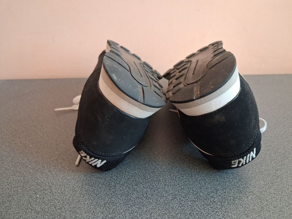 Nike  кросівки снікерси 38,5 р.