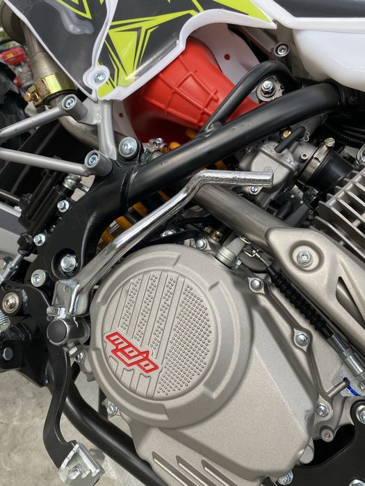 Доставка безкоштовна BSE Moto 125 підбайк