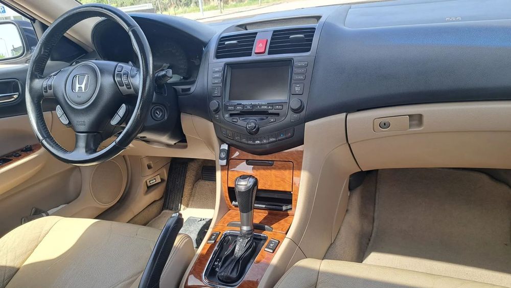 Honda Accord 2.4 Executive W/Navi Auto.