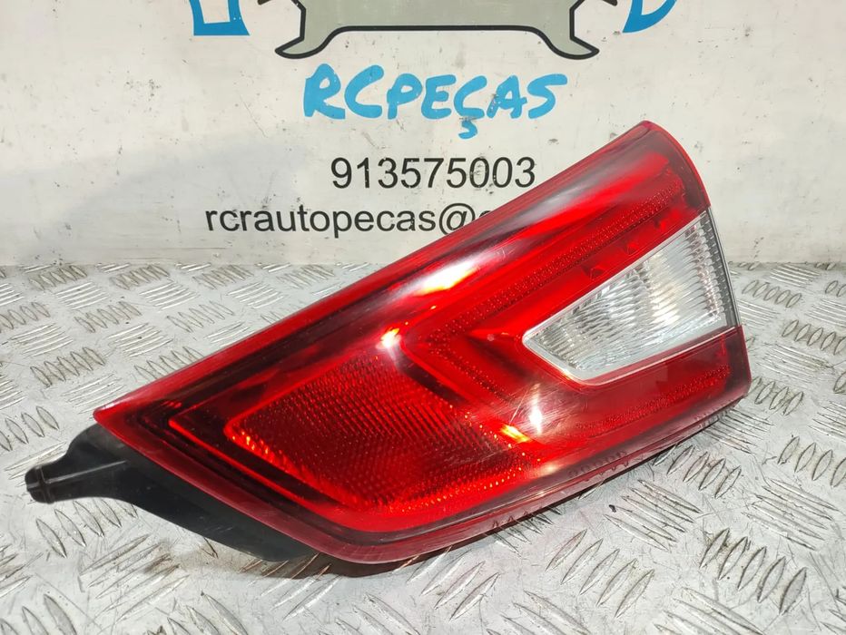 Farolins / Farolim de Mala Nissan Qashqai 2 J11 - 265504EA5A |