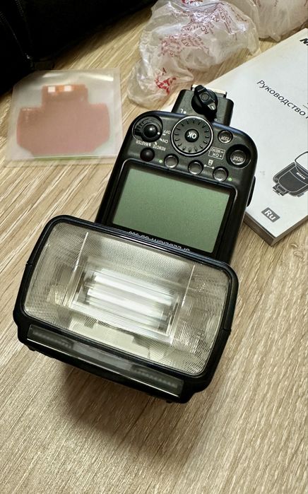Nikon SB 900 спалах, вспишка