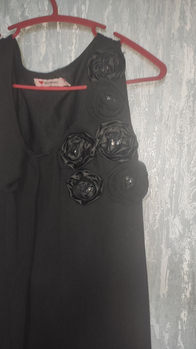 Шкільна форма на дівчинку 8-10 років