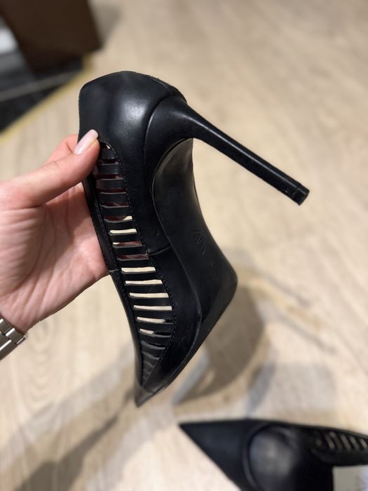 Лодочки Zara 38-й размер