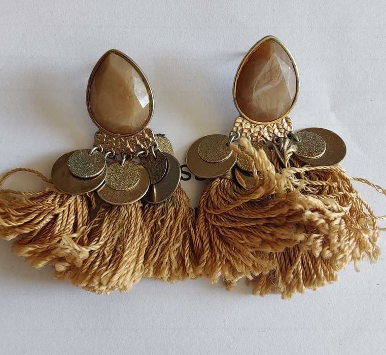 Brincos Parfois - cor rosa seco