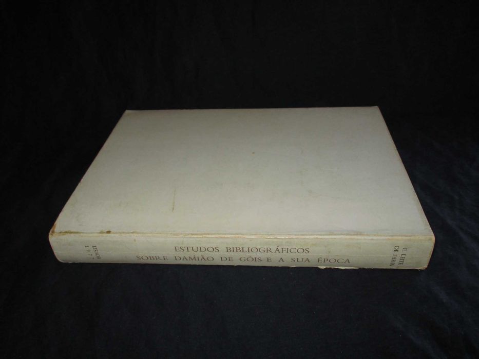 Livro Estudos Bibliográficos sobre Damião de Góis e a sua época