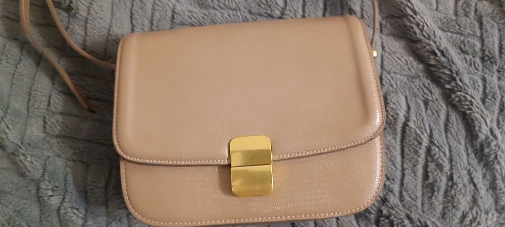 Сумка крос- боді MANGO Нова