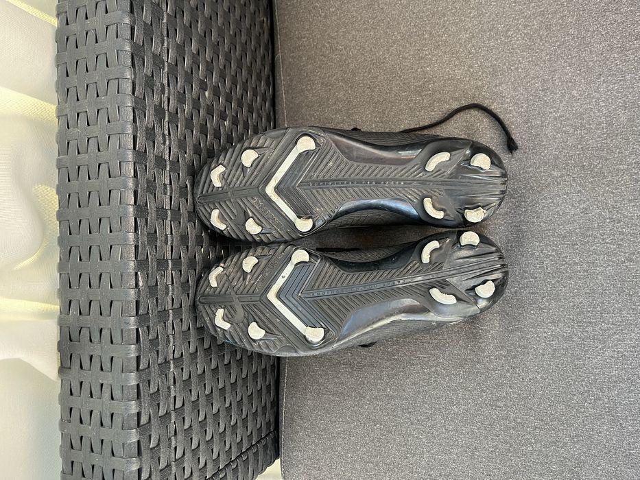 Бутси nike  футбольне взуття 36,5 см