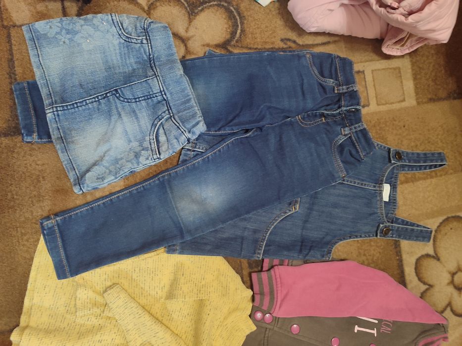 Пакет одягу для дівчинки зріст 92-98