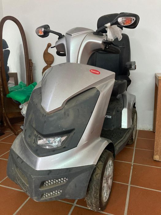 Scooter eletrica de mobilidade reduzida