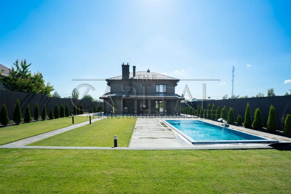 Продам автономний будинок 320м2 з бомбосховищем/басейном в с.Щасливе