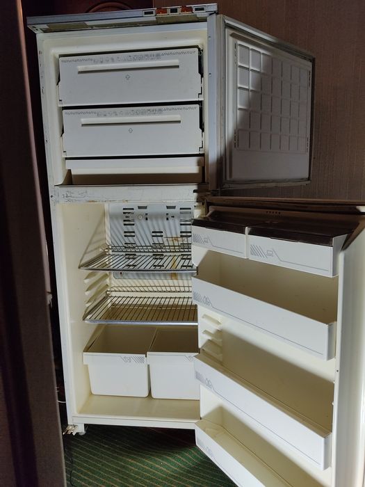 Холодильник Бирюса 22.