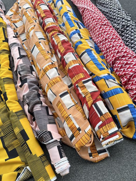 Ткань / опт / костюмка для одежды и тд - от 5 м, 25 грн/м