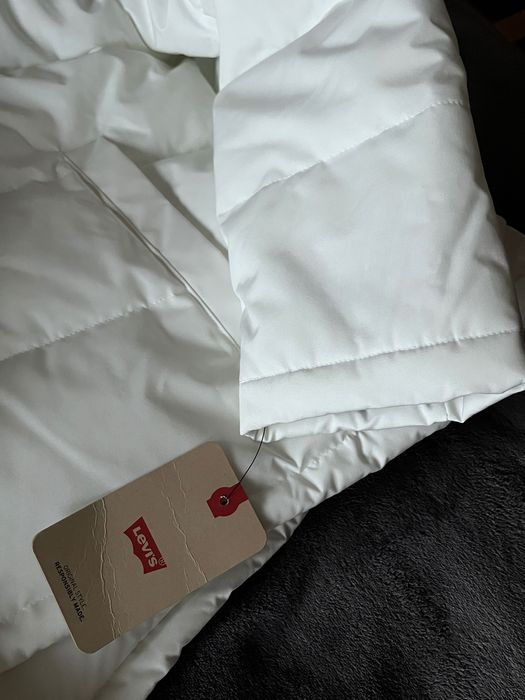Męska zimowa kurtka puchowa Levi’s L USA