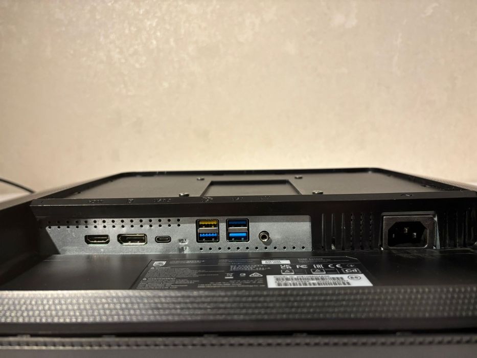 Monitor 75hz 2k porty hdmi usb-c