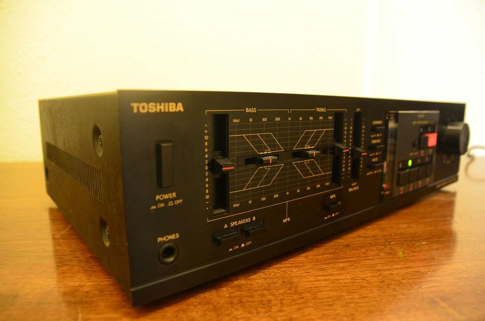 Amplificador Toshiba SB-M56