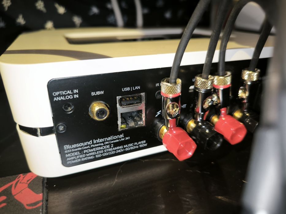 Bluesound POWER NODE 2 + Boston Soundware 2 Colunas