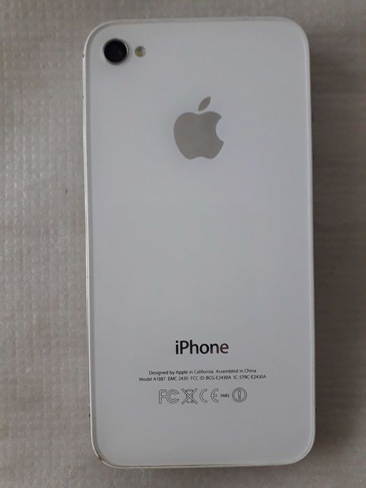 IPhone 4s A138 EMC2430 BCG-e2430A в ідеальному стані, обмін