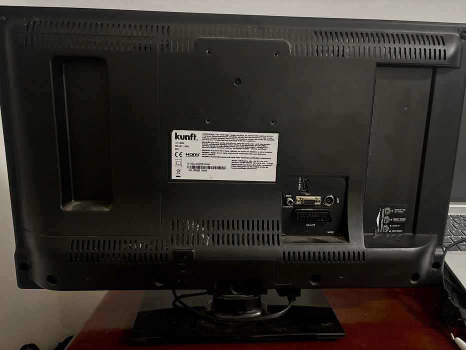 Televisão Kunft 24VLM16