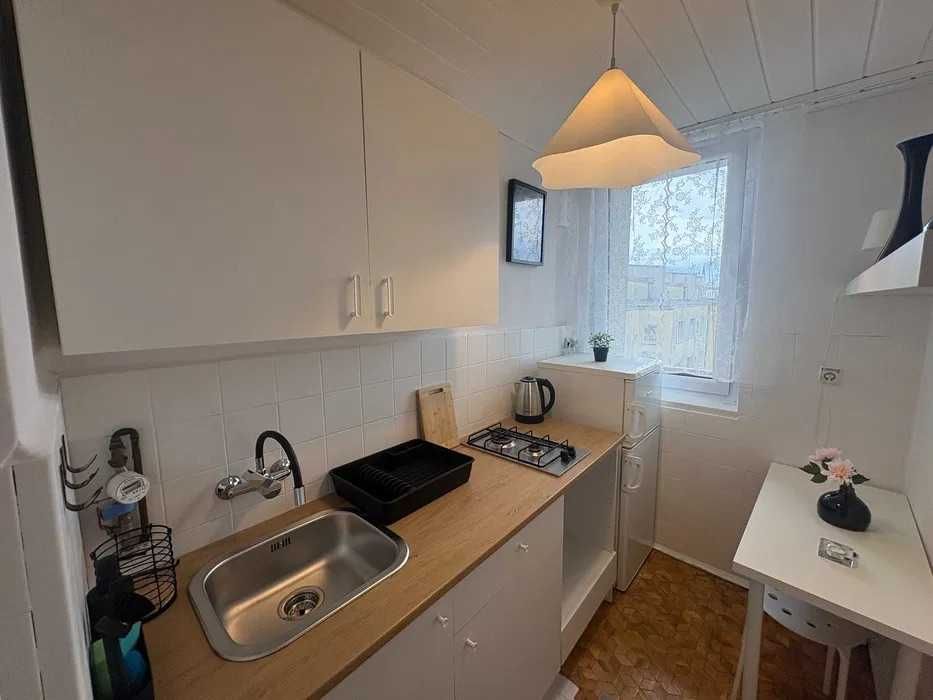 Jasne, 2-pokojowe mieszkanie 37 m² z balkonem – Częstochowa, ul. Kościuszki 13