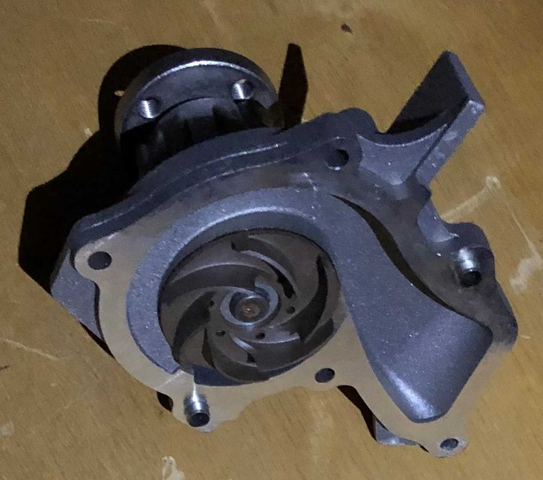 Водяной насос, помпа RUVILLE 65298(Германия).