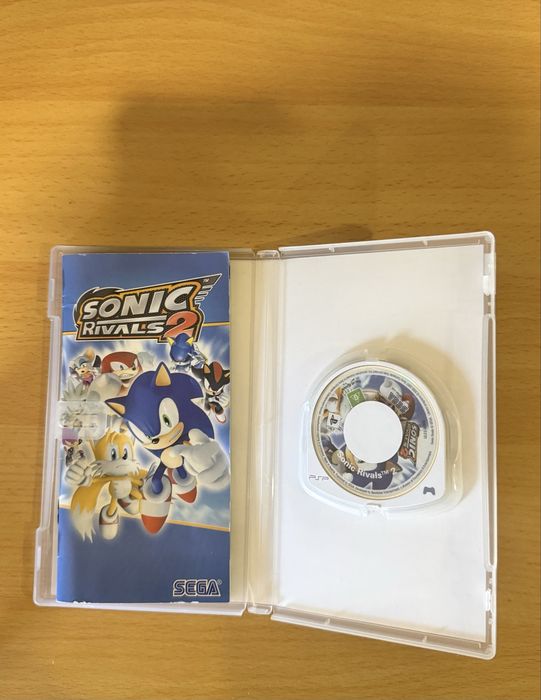 Jogos PSP - Cars Race-o-Rama + Sonic Rivals 2 (desconto no conjunto)