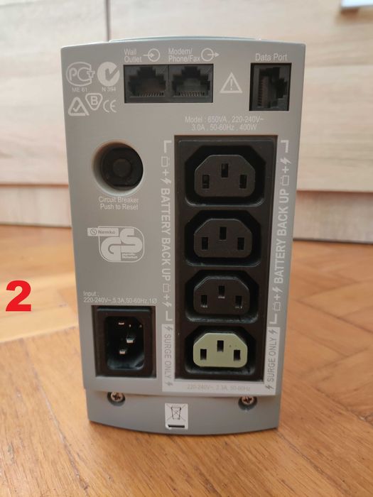 APC Back-UPS CS 650 (BK650EI)