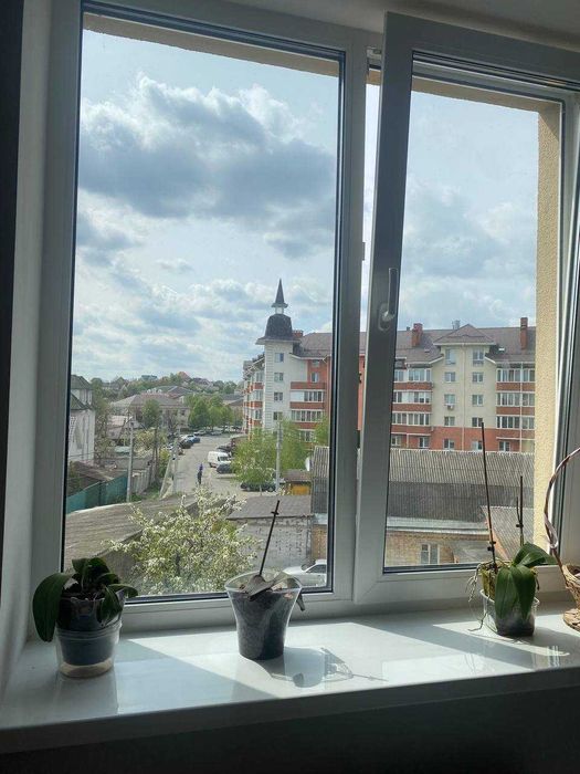 Без комиссии. Хотов. Ул.Партизанская 1-Б, продажа квартиры.