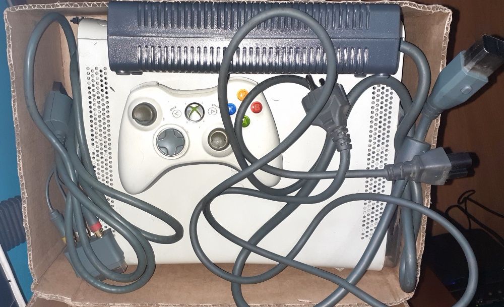 Damaged Xbox 36064171737079809121