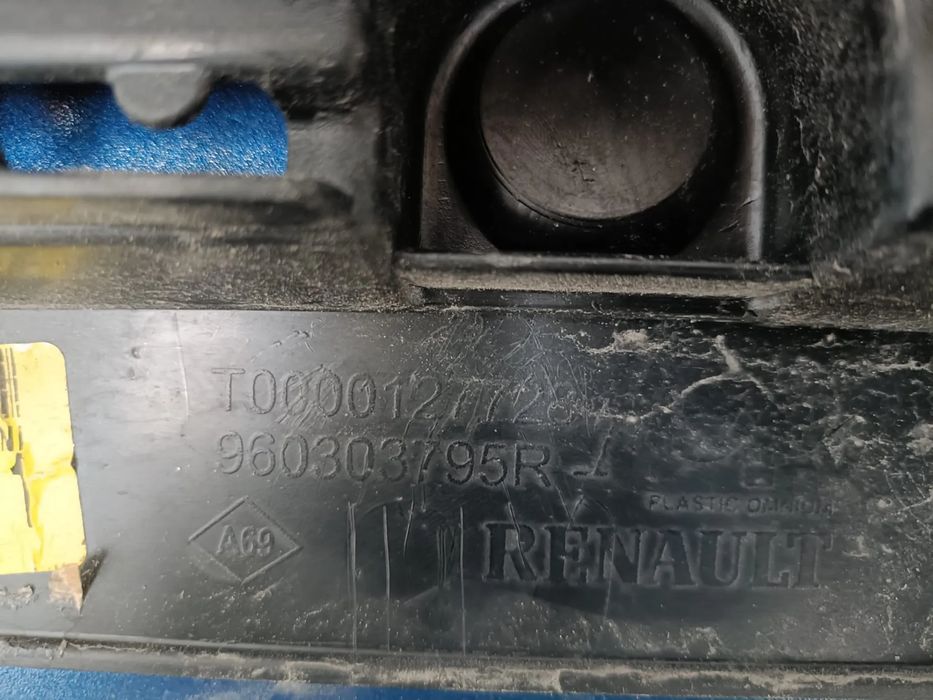 Spoiler / aileron da tampa da mala RENAULT Clio IV Grandtour (KH_)
