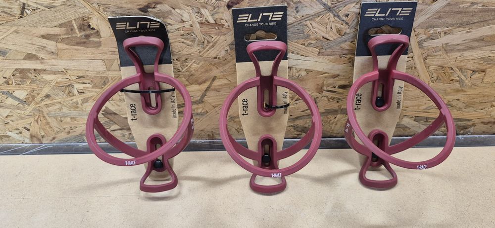 Koszyk na bidon Elite T-Race.