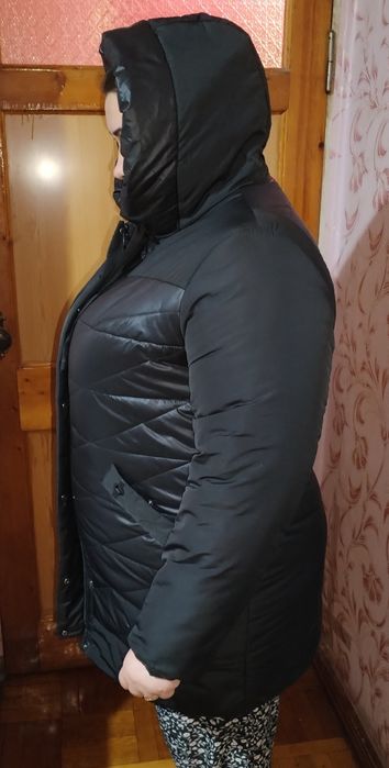 Продам куртку новая
