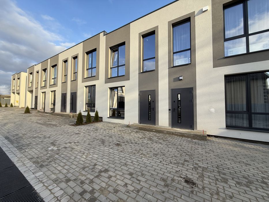 Продаж таунхауса з ремонтом