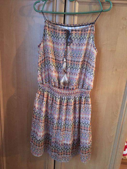 Кофточка біла, плаття піджак твідовий