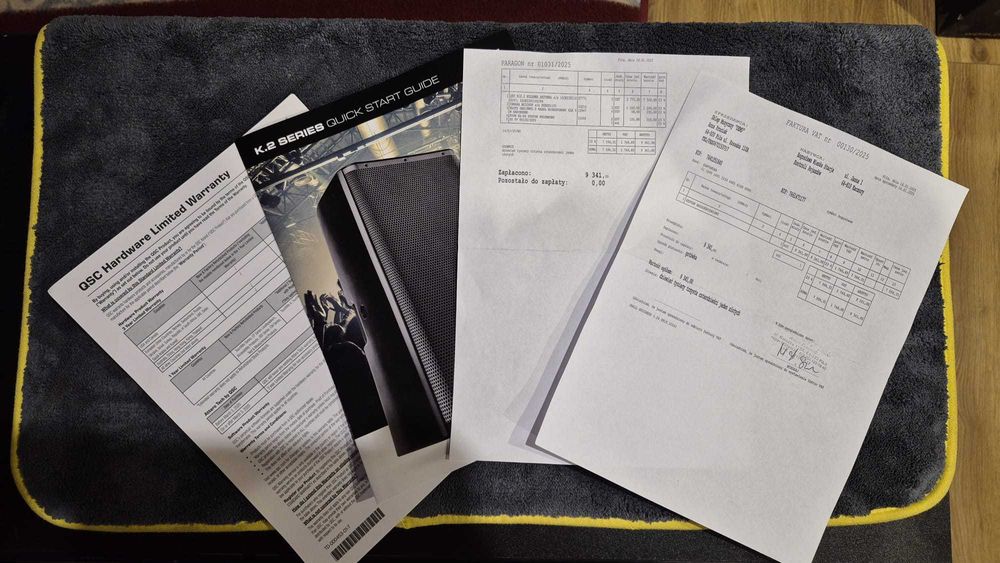 ZestawDJ mikser, kontroler, kolumny QSC, lampy retro, mikrofon, stółDJ