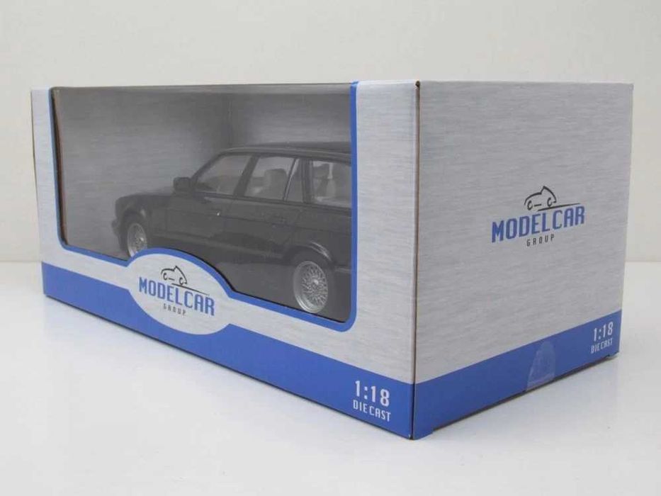 Модель MCG road cars BMW 5series Series E34 Touring black-metallic/green-metallic/silver 1:18 Машинка Металл БМВ Бєха