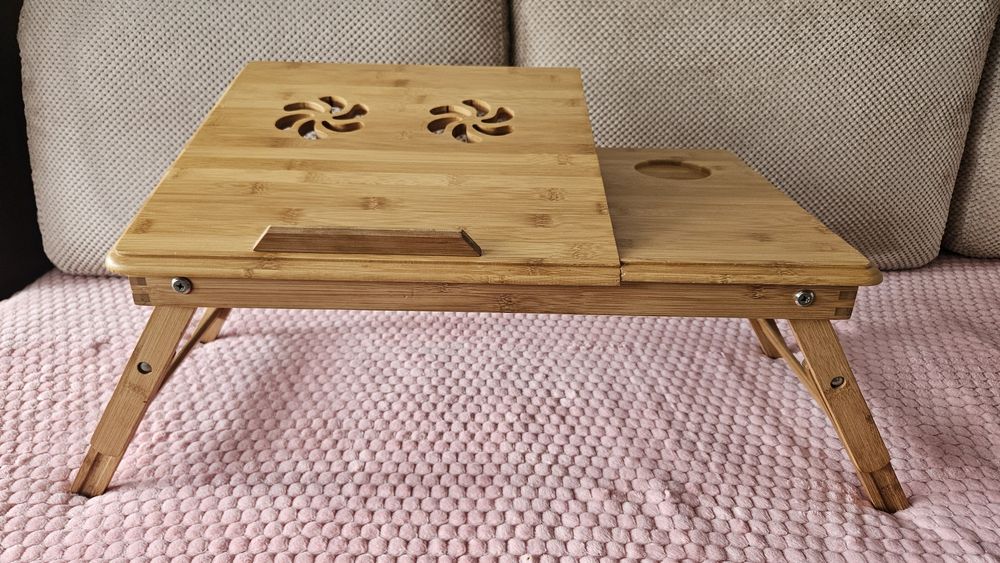 Stolik pod laptopa
