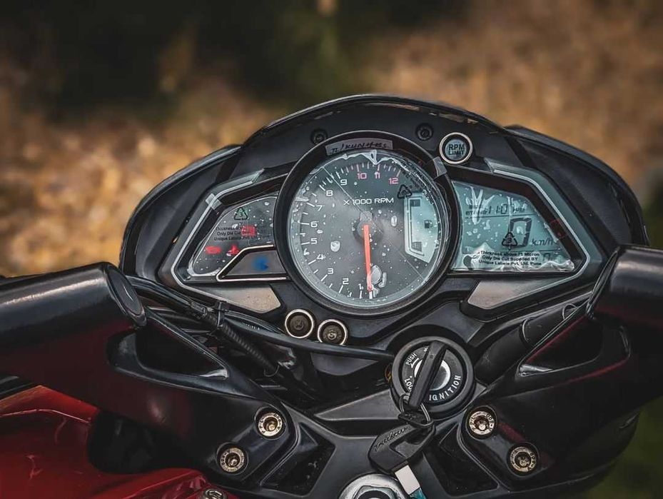 Новий мотоцикл BAJAJ PULSAR NS200, мотосалон Артмото Полтава