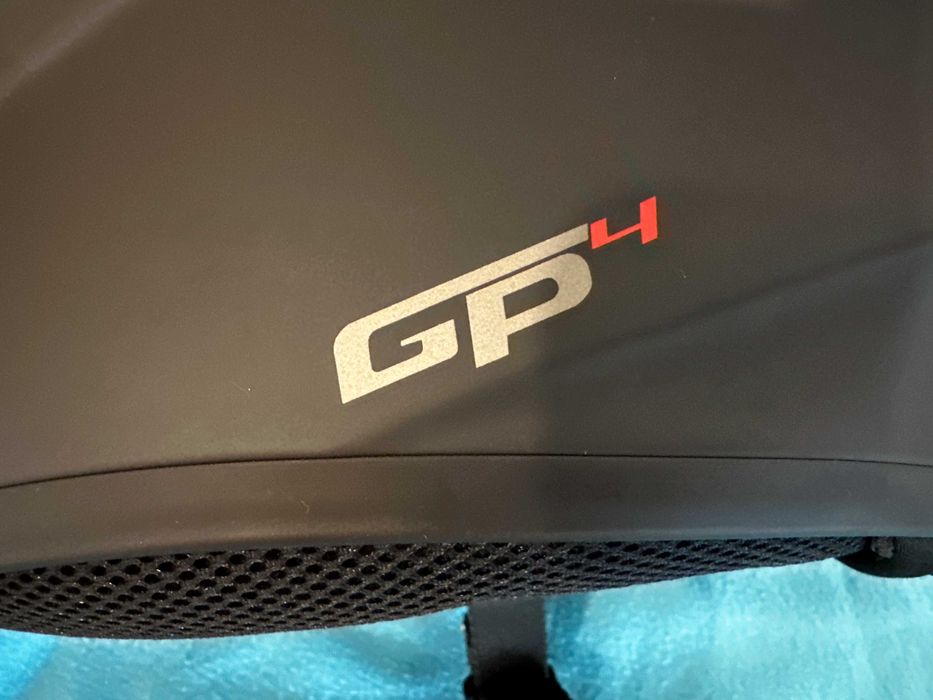 Capacete CMS GP4