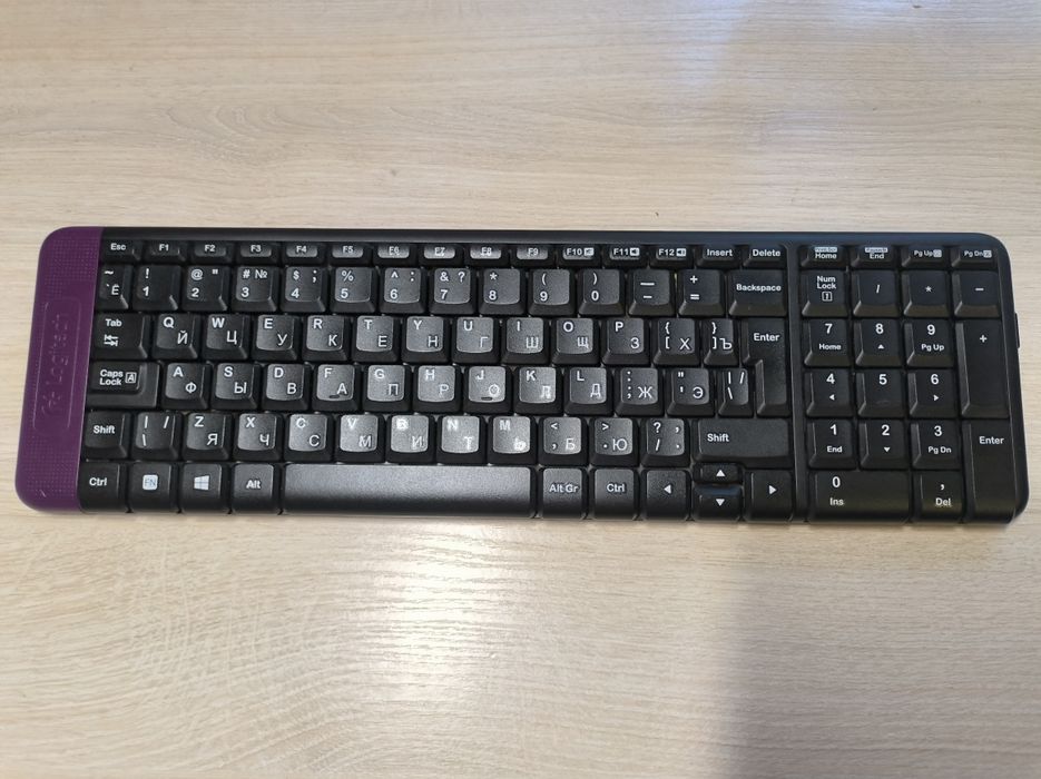 Блютуз клавіатура Logitech Rapoo