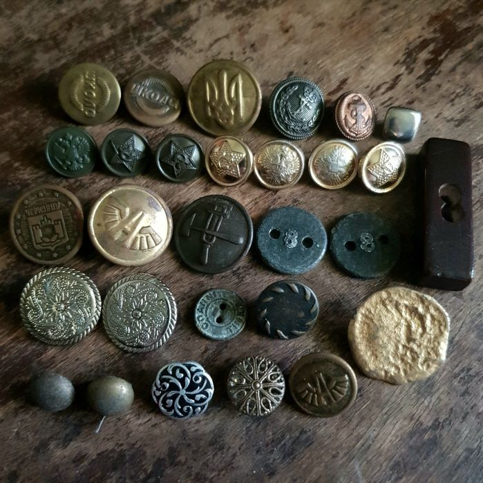 Набор Разных Старинных Пуговиц