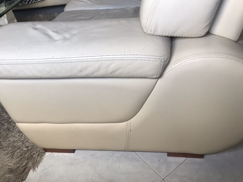 Sofá pele genuína