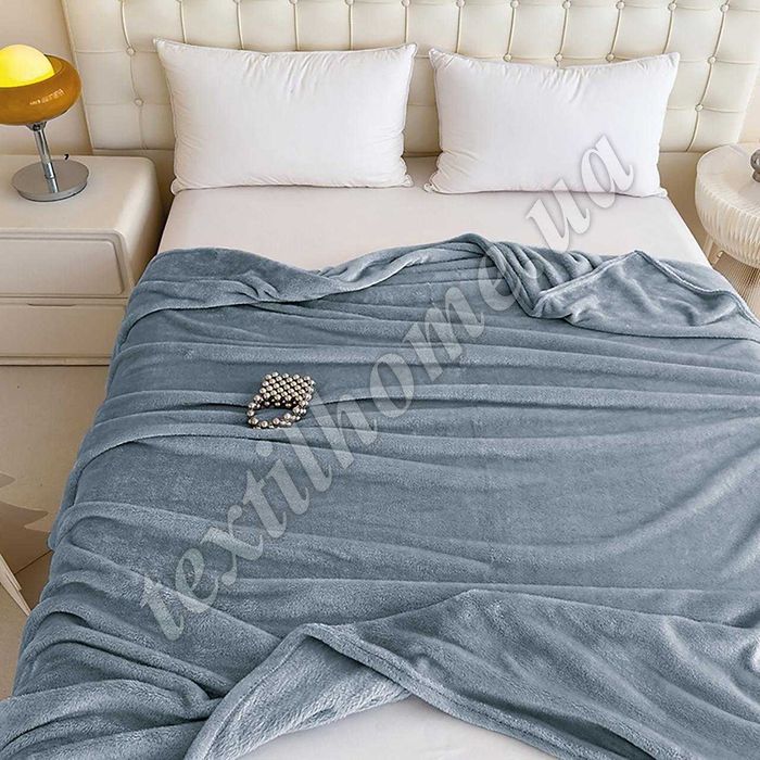 Велюрове покривало однотонне | 150×200 та 200×230 | М’яке, стильне