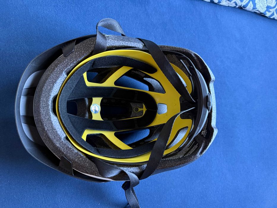 Kask rowerowy Trek Solstice Mips