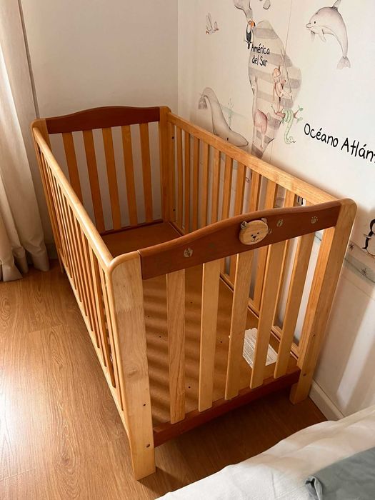 Cama grades pinho maciço, ótimo estado