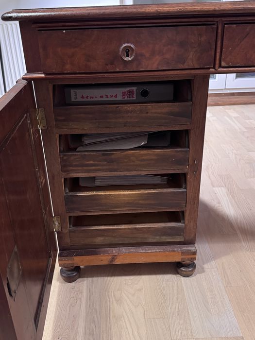 Biurko antyk reprezentacyjne dwustronne piękne politurowane do negocja