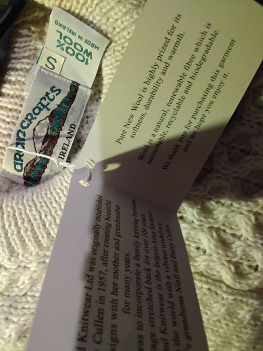 Aran Crafs oryginalny wełniany nowy z metkami